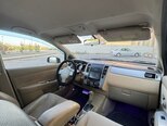 Nissan Tiida-13