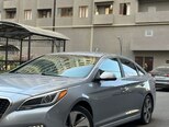 Hyundai Sonata-4