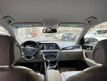 Hyundai Sonata-15