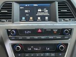 Hyundai Sonata-14