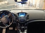 Chevrolet Cruze-9