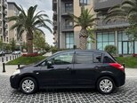 Nissan Tiida-4