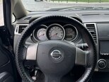 Nissan Tiida-6
