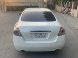 Nissan Altima-8
