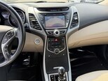 Hyundai Elantra-9