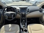Hyundai Elantra-8