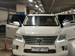 Lexus LX 570-1