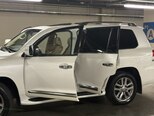 Lexus LX 570-3
