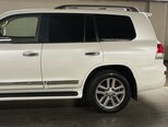 Lexus LX 570-11
