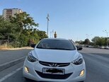 Hyundai Elantra-2