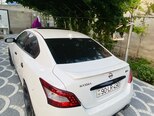 Nissan Maxima-4