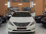 Hyundai Sonata-2