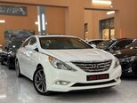 Hyundai Sonata-14