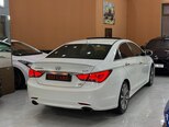 Hyundai Sonata-21