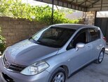 Nissan Tiida-9