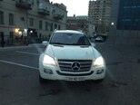Mercedes GL 550-1