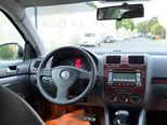 Volkswagen Jetta-14
