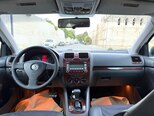 Volkswagen Jetta-13