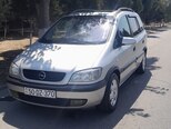 Opel Zafira-2