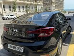 Hyundai Elantra-7