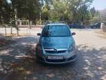 Opel Zafira-1