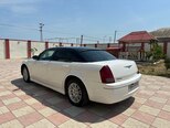 Chrysler 300C-4