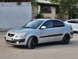 Kia Pride-5