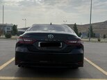 Toyota Camry-13