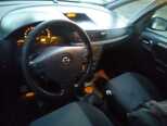 Opel Meriva-13