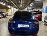 Tesla Model 3-4