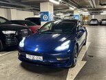 Tesla Model 3-6