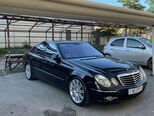 Mercedes E 220-3