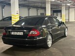 Mercedes E 220-10