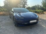 Tesla Model 3-1