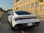 Hyundai Elantra-5