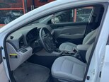 Hyundai Elantra-9