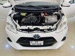 Toyota Aqua-18