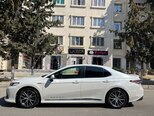 Toyota Camry-9