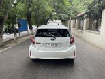 Toyota Aqua-2