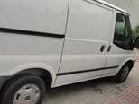 Ford Transit-5