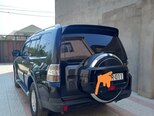 Mitsubishi Pajero-5