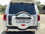 Mitsubishi Pajero-2