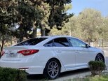 Hyundai Sonata-9