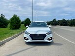 Hyundai Accent-1