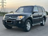 Mitsubishi Pajero-5