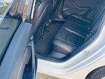 Tesla Model 3-16