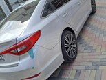 Hyundai Sonata-12