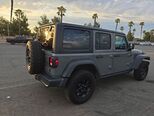 Jeep Wrangler-3