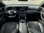 Mercedes E 300-9