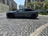 Tesla Model 3-3